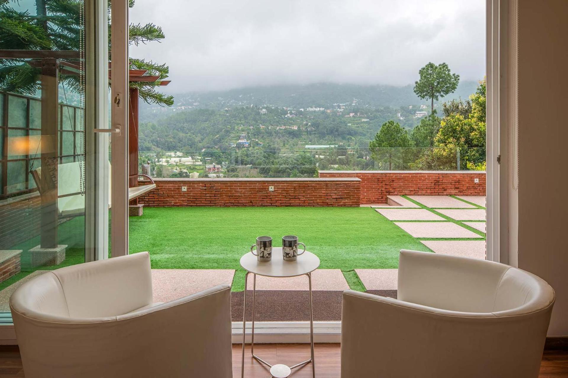 Stayvista At Oberoi'S Chalet Бхімтал Екстер'єр фото